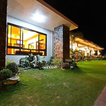 La Suena Brisa Beach Resort And Events Place Batangas Eksteriør bilde
